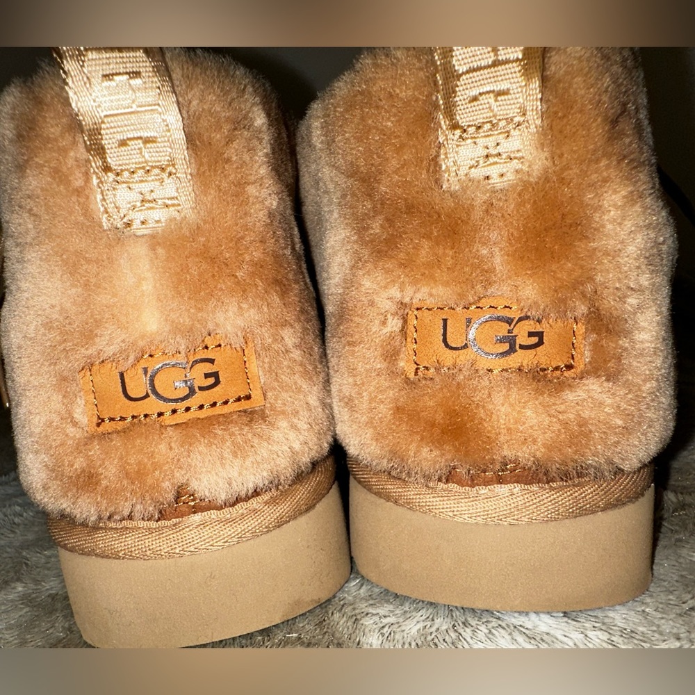 UGG Men’s Neumel Cozy Boot - Picture 4 of 5